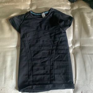 Black ivviva swiftly tech